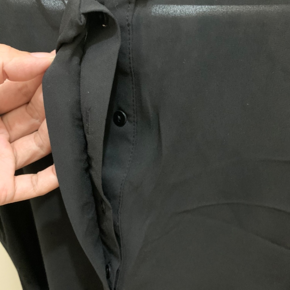 Blouse - Picture 2 of 4